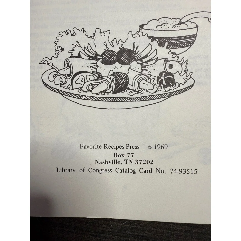 Salads‎ Cookbook Vintage 1969 Favorite Recipes Press Over 500 Salad Recipes